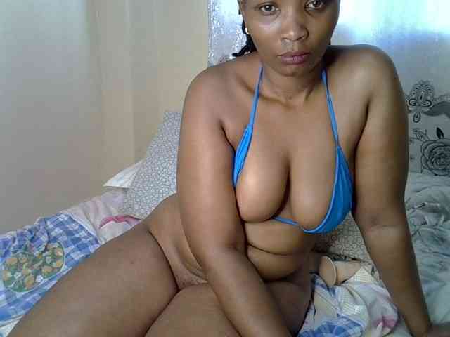Sexxyqueenss webcam