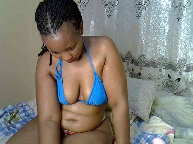 Sexxyqueenss webcam