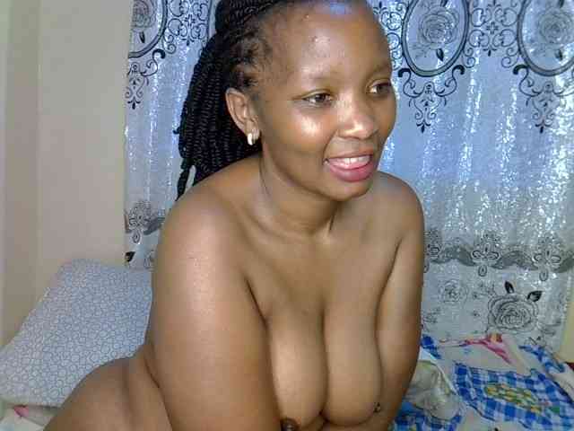 Sexxyqueenss webcam