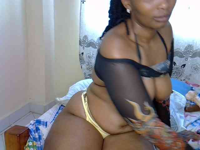 Sexxyqueenss webcam