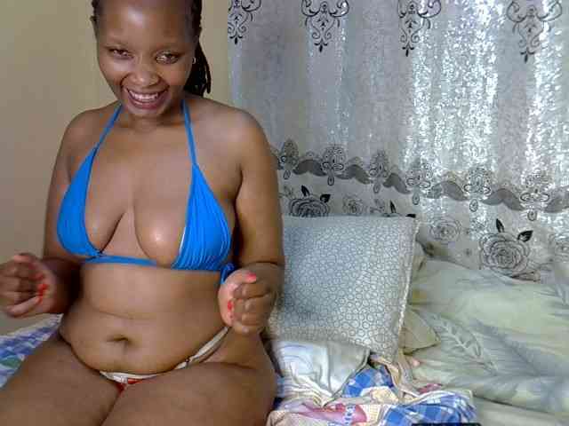 Sexxyqueenss webcam