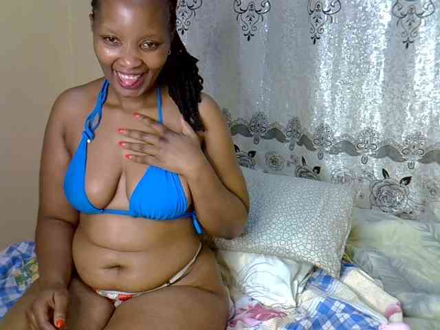 Sexxyqueenss webcam