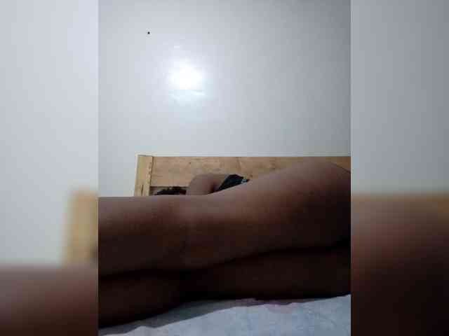 Prettymish webcam