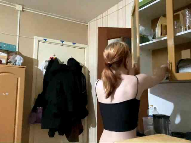 ShelliKvek webcam