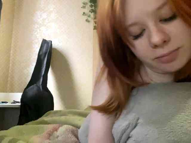 ShelliKvek webcam