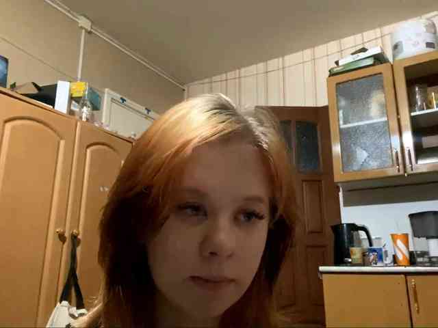ShelliKvek webcam