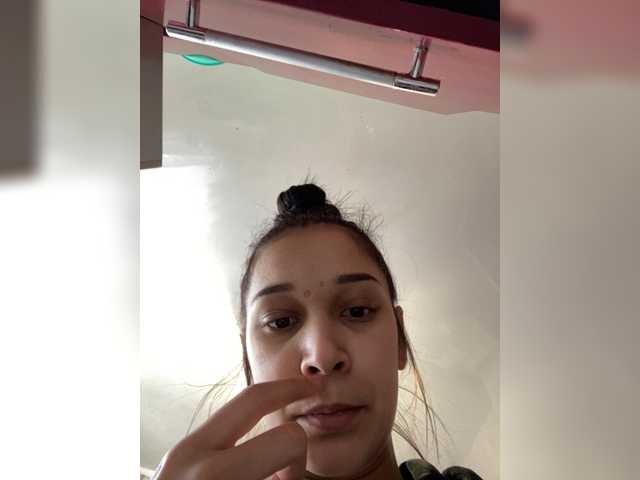 Diana14a's BongaCams show and profile