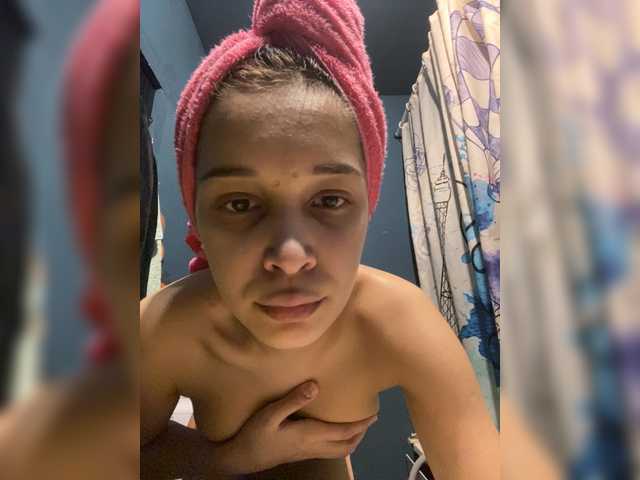 Diana14a's BongaCams show and profile