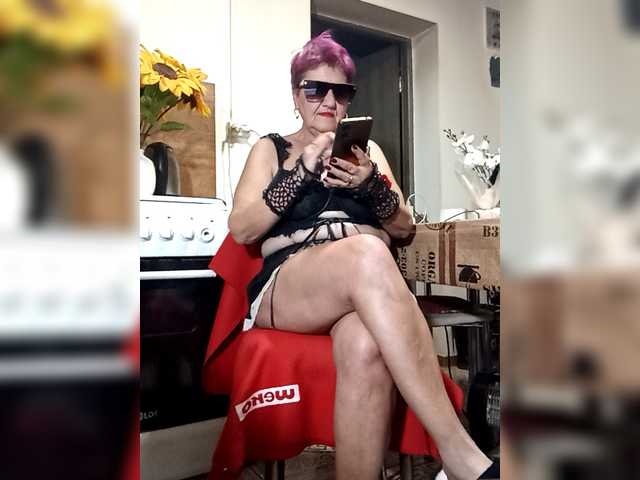 PanteraNeagra's BongaCams show and profile