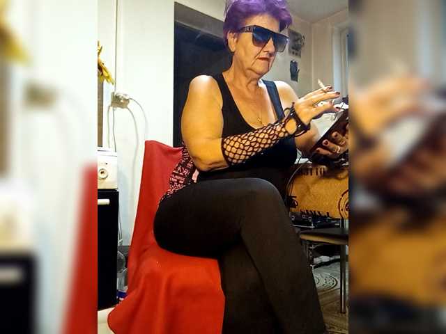 PanteraNeagra's BongaCams show and profile