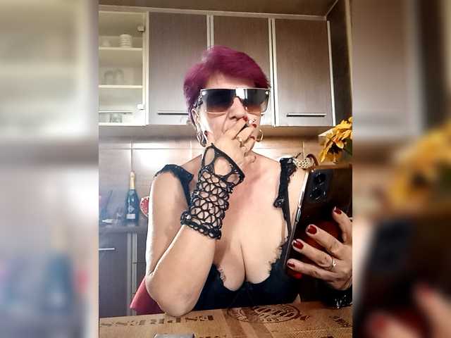 PanteraNeagra's BongaCams show and profile