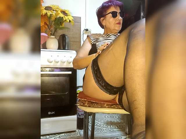 Sex chat gratuit in direct cu PanteraNeagra pe BongaCams