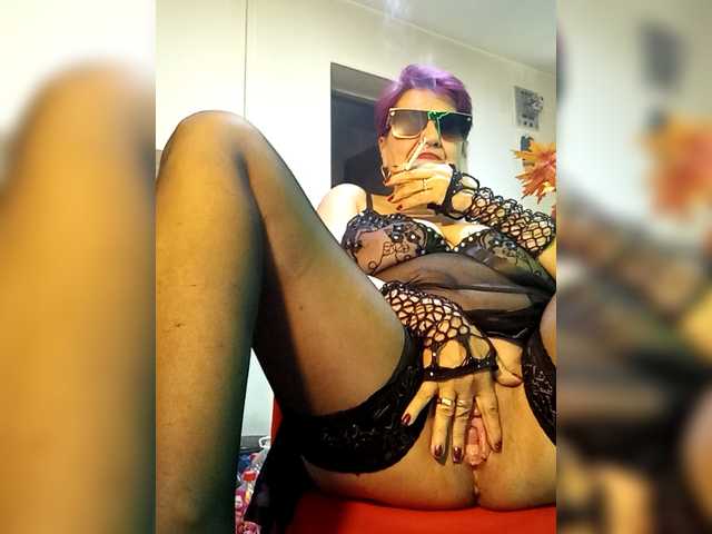 PanteraNeagra's BongaCams show and profile