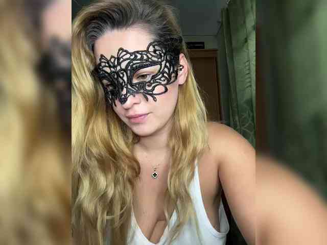 FrosiaByrlakova webcam