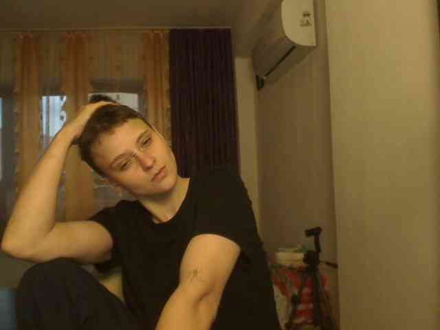 sarahb