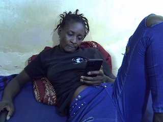 Preetypussie Porn Show