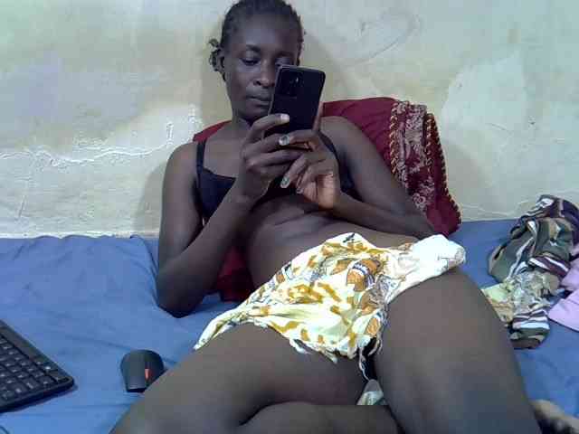 Preetypussie webcam
