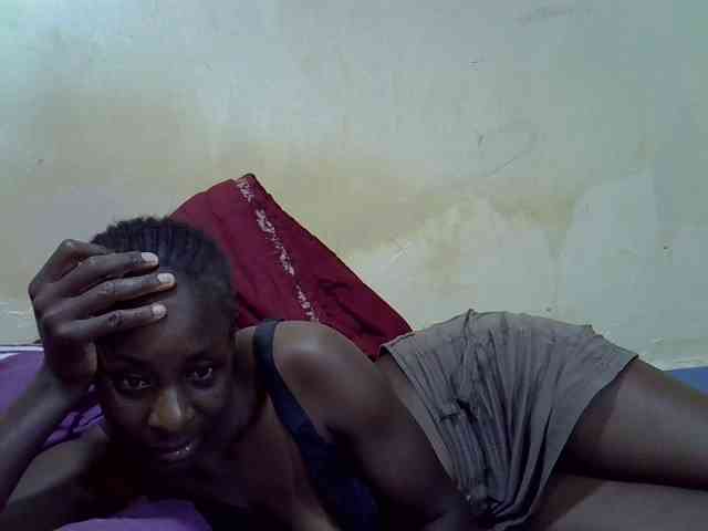 Preetypussie webcam