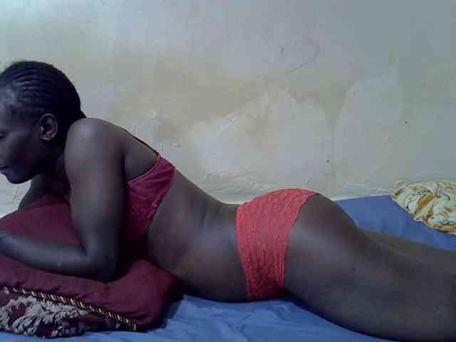 Preetypussie webcam