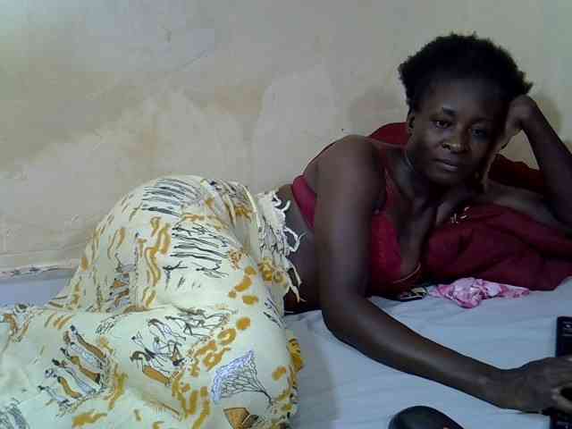 Preetypussie webcam