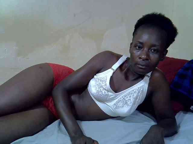Preetypussie webcam