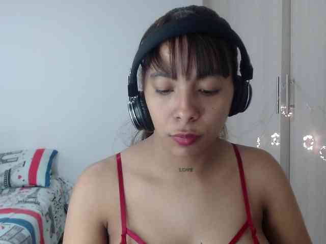 kittyrose3 webcam