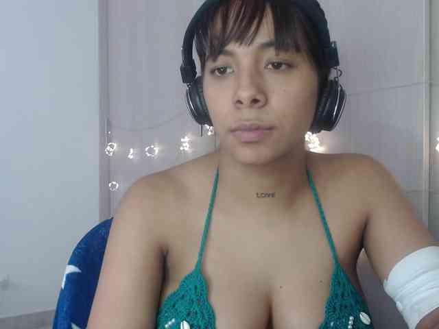kittyrose3's webcam live show