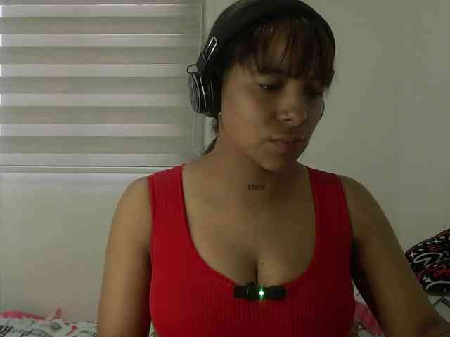 kittyrose3 webcam