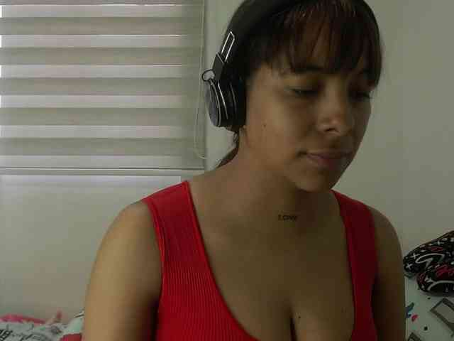 kittyrose3 webcam