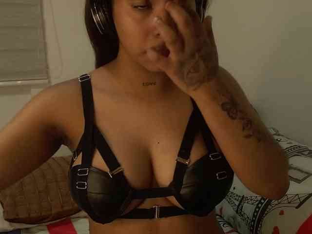kittyrose3 webcam