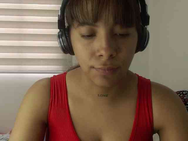 kittyrose3 webcam