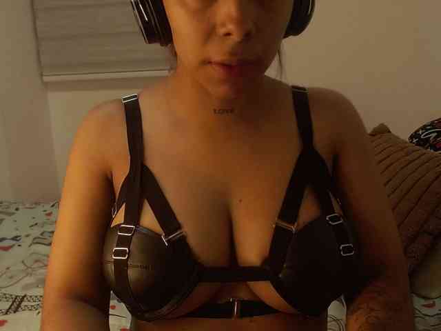 kittyrose3 webcam