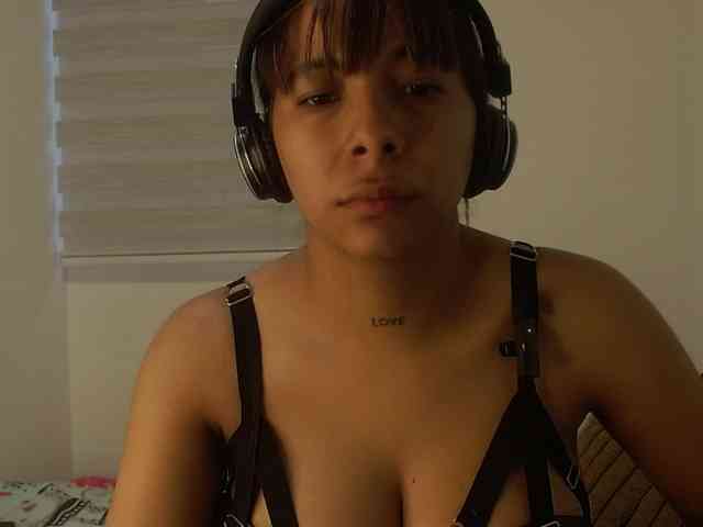kittyrose3 webcam