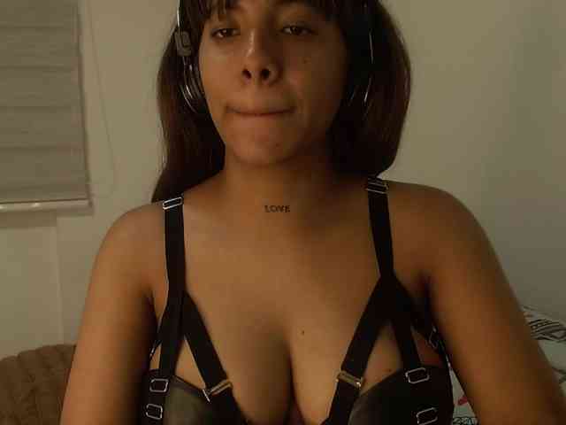kittyrose3 webcam