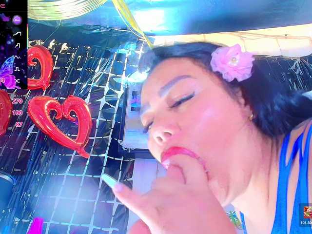 dakotamilf-hot's BongaCams show and profile