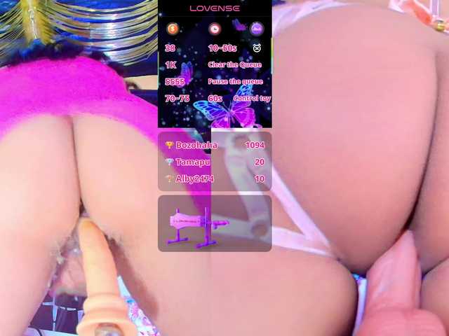 dakotamilf-hot's BongaCams show and profile