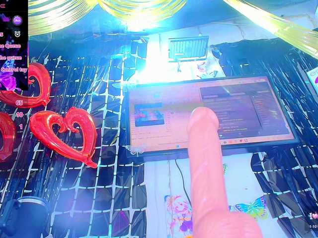 dakotamilf-hot's BongaCams show and profile