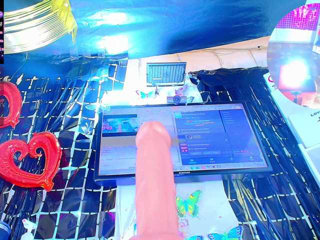 dakotamilf-hot's BongaCams show and profile