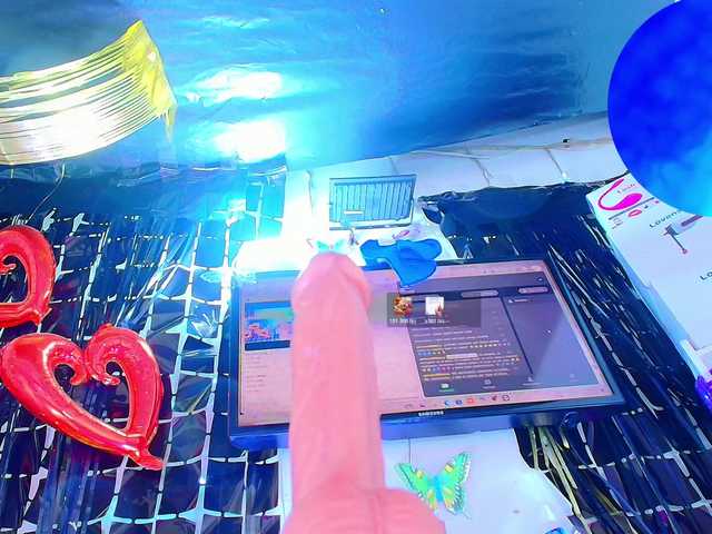 dakotamilf-hot's BongaCams show and profile