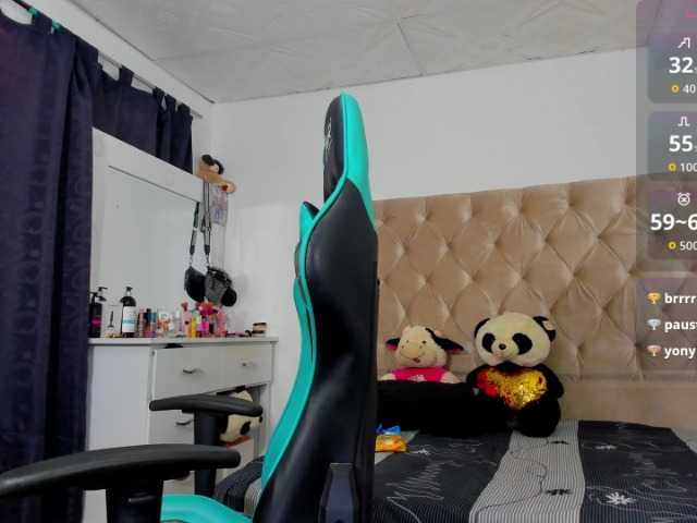  luluferrerr chat room
