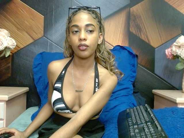 Webcam performer Lil Mis Diva (LilMisDiva) online show Lil Mis Diva (LilMisDiva)
