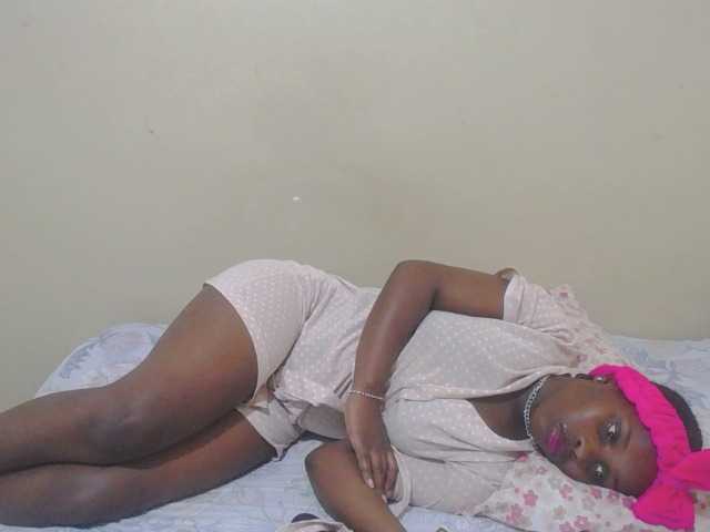 BlackkBerryy's BongaCams show and profile