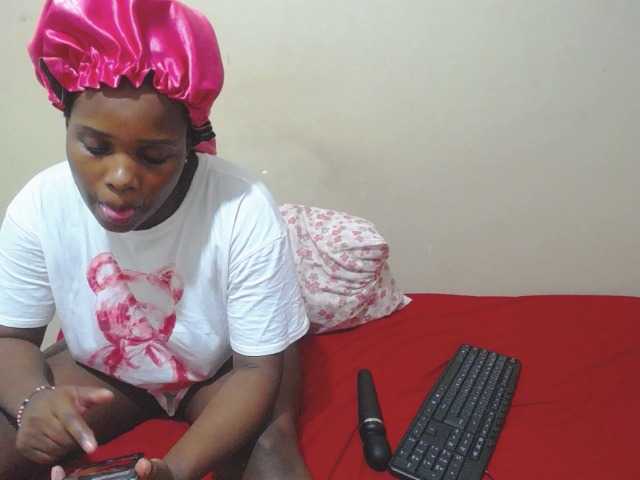 BlackkBerryy's BongaCams show and profile