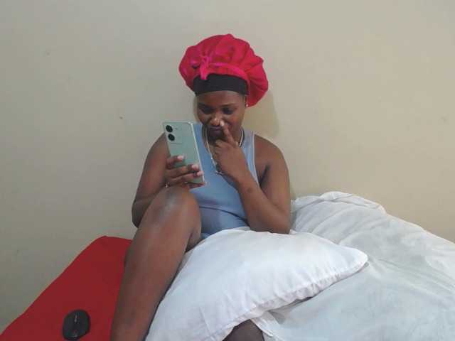 BlackkBerryy's BongaCams show and profile