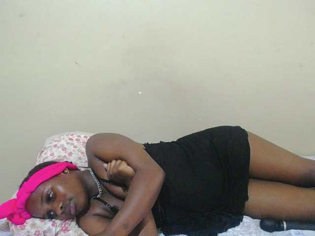 BlackkBerryy's BongaCams show and profile