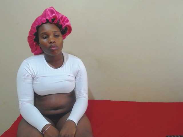 BlackkBerryy Live Cam on BongaCams