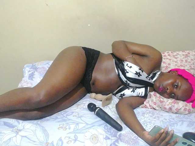 BlackkBerryy's BongaCams show and profile