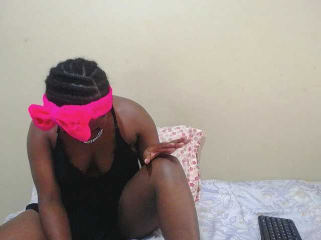 BlackkBerryy's BongaCams show and profile