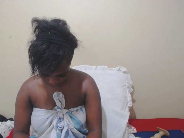 BlackkBerryy Live Cam on BongaCams