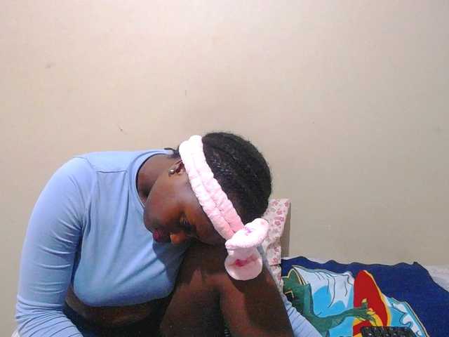 BlackkBerryy's BongaCams show and profile